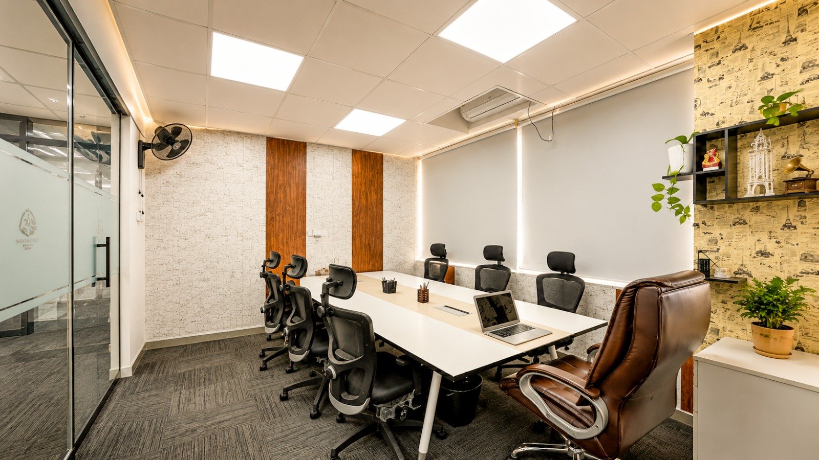 Oreol Holdings gallery