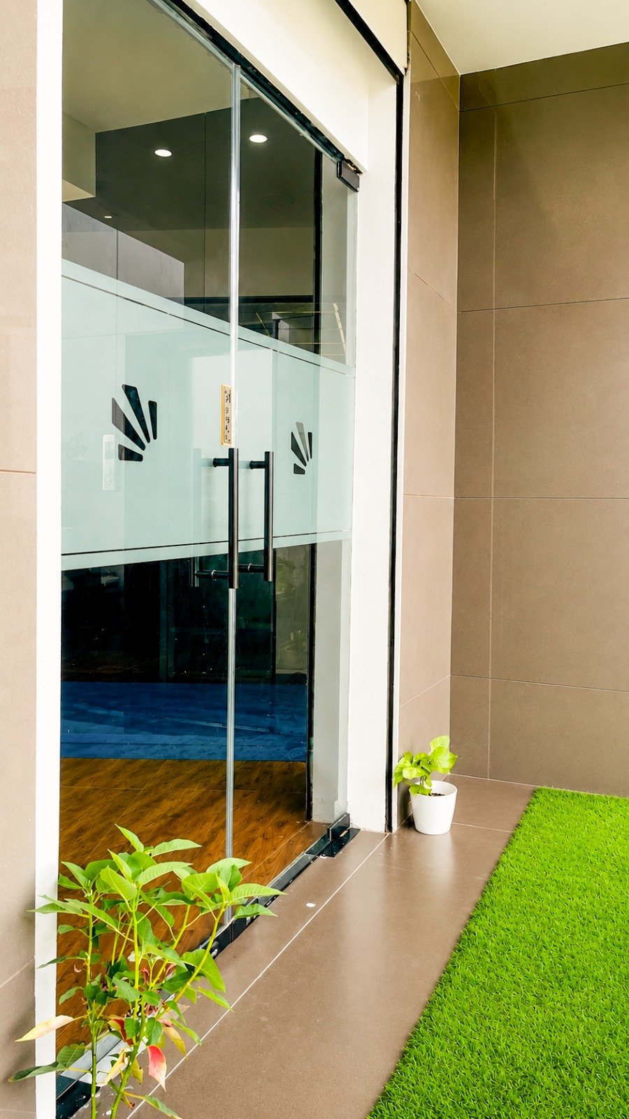 Oreol Holdings gallery