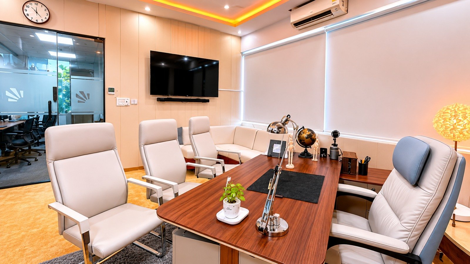 Oreol Holdings gallery